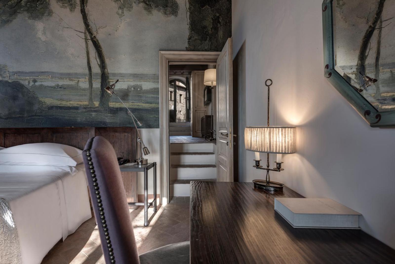 Castel Monastero - The Leading Hotels Of The World Castelnuovo Berardenga Esterno foto